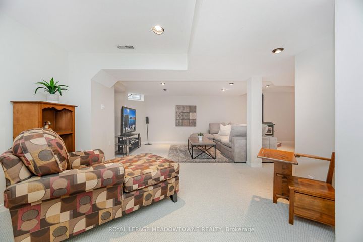 Photo 43 at 33 Harrop Avenue, Georgetown, Halton Hills