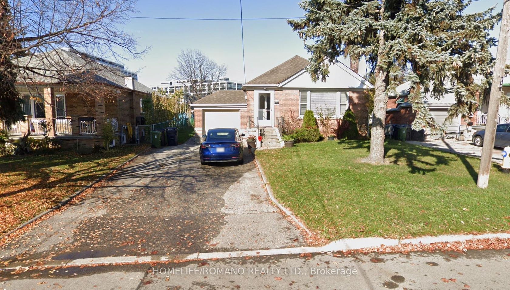 60 Cuffley Crescent N, CFB, Toronto 