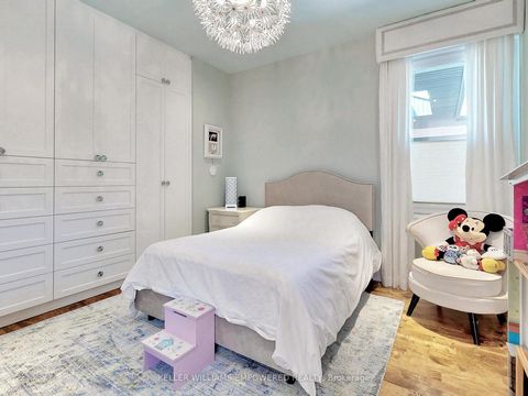 Photo 25 at 17 Dew Drop Court, Rural Vaughan, Vaughan