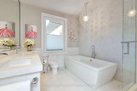 Photo 26 at 17 Dew Drop Court, Rural Vaughan, Vaughan
