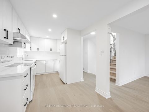 Photo 11 at 171 Sexton Crescent, Hillcrest Village, Toronto