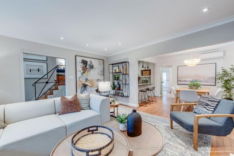 Photo 4 at 25 Flanders Road, Cedarvale, Toronto
