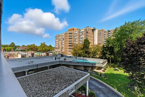 Photo 18 at 305 - 2263 Marine Drive, BR Bronte, Oakville