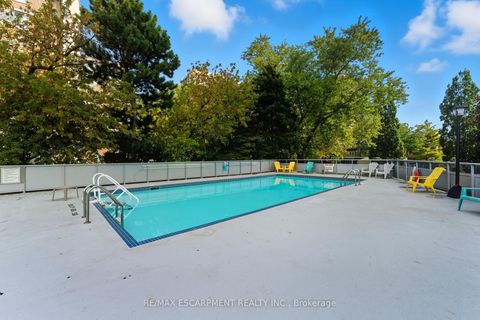Photo 24 at 305 - 2263 Marine Drive, BR Bronte, Oakville