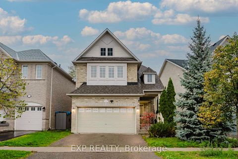 Photo 2 at 120 Portage Avenue, Oak Ridges, Richmond Hill Photo 2 at 120 Portage Avenue, Oak Ridges, Richmond Hill