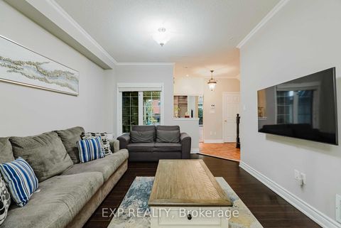 Photo 6 at 120 Portage Avenue, Oak Ridges, Richmond Hill Photo 6 at 120 Portage Avenue, Oak Ridges, Richmond Hill