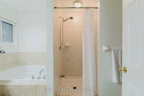 Photo 36 at 120 Portage Avenue, Oak Ridges, Richmond Hill Photo 36 at 120 Portage Avenue, Oak Ridges, Richmond Hill