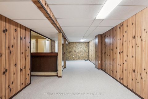 Photo 22 at 6 Scotney Grove, Malvern, Toronto