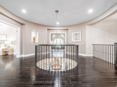 Photo 17 at 146 Upper Post Road W, Patterson, Vaughan