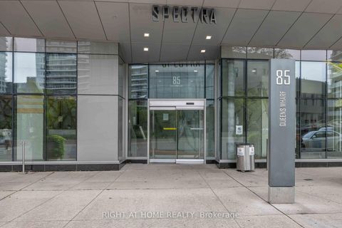 Photo 3 at 4109 - 85 Queens Wharf Road, Waterfront Communities C1, Toronto
