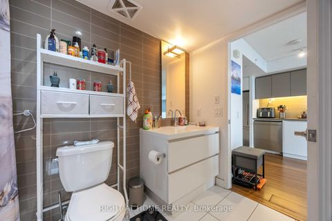 Photo 22 at 4109 - 85 Queens Wharf Road, Waterfront Communities C1, Toronto
