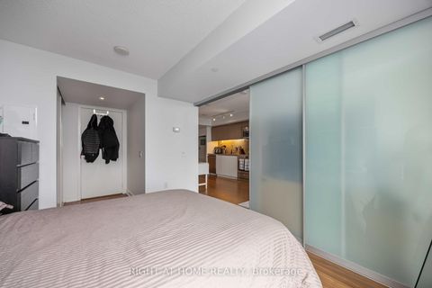 Photo 34 at 4109 - 85 Queens Wharf Road, Waterfront Communities C1, Toronto
