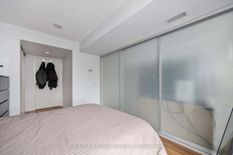 Photo 37 at 4109 - 85 Queens Wharf Road, Waterfront Communities C1, Toronto