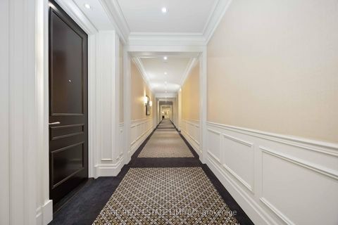 Photo 5 at 212 - 20 Burkebrook Place, York Mills, Toronto