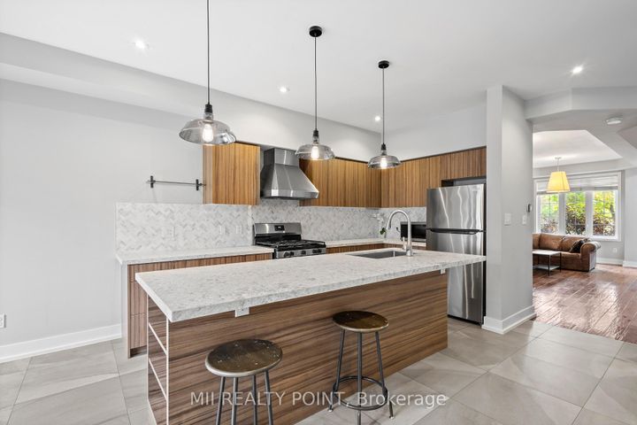 Photo 5 at 24 Bowsfield Road, York University Heights, Toronto