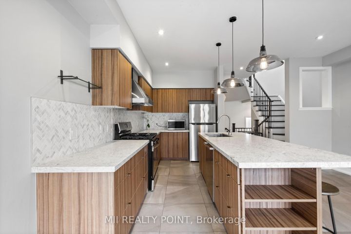Photo 6 at 24 Bowsfield Road, York University Heights, Toronto