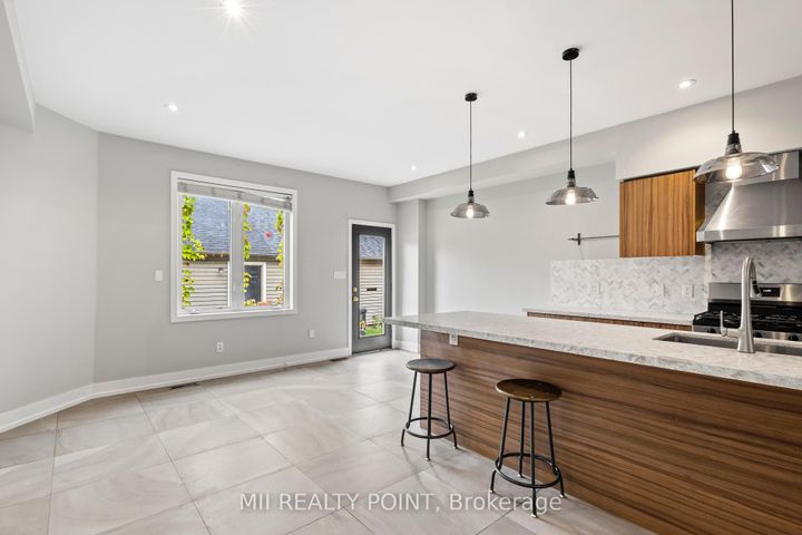 Photo 7 at 24 Bowsfield Road, York University Heights, Toronto