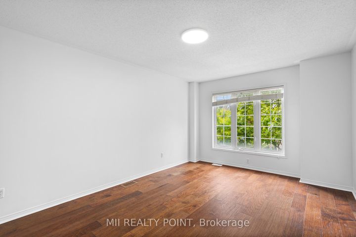 Photo 10 at 24 Bowsfield Road, York University Heights, Toronto