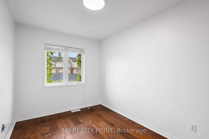 Photo 14 at 24 Bowsfield Road, York University Heights, Toronto