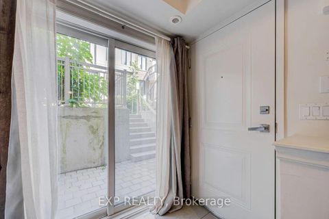 Photo 6 at 11 - 140 Long Branch Avenue, Long Branch, Toronto