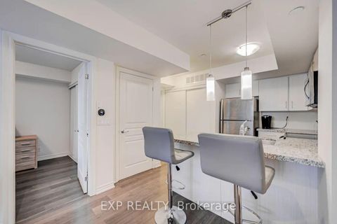 Photo 10 at 11 - 140 Long Branch Avenue, Long Branch, Toronto