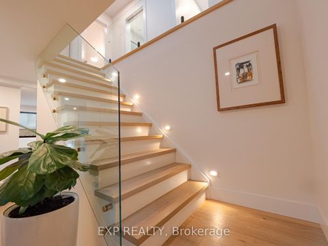 Photo 18 at 2433 Trevor Drive, WO West, Oakville