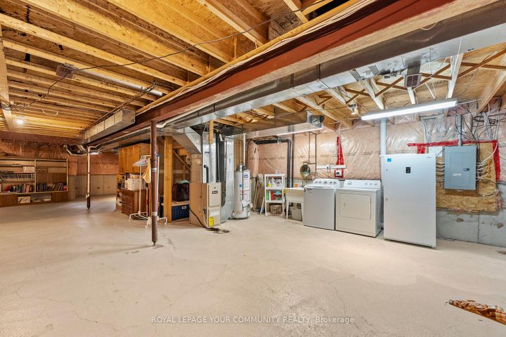 Photo 20 at 29 Cliveden Place, Berczy, Markham