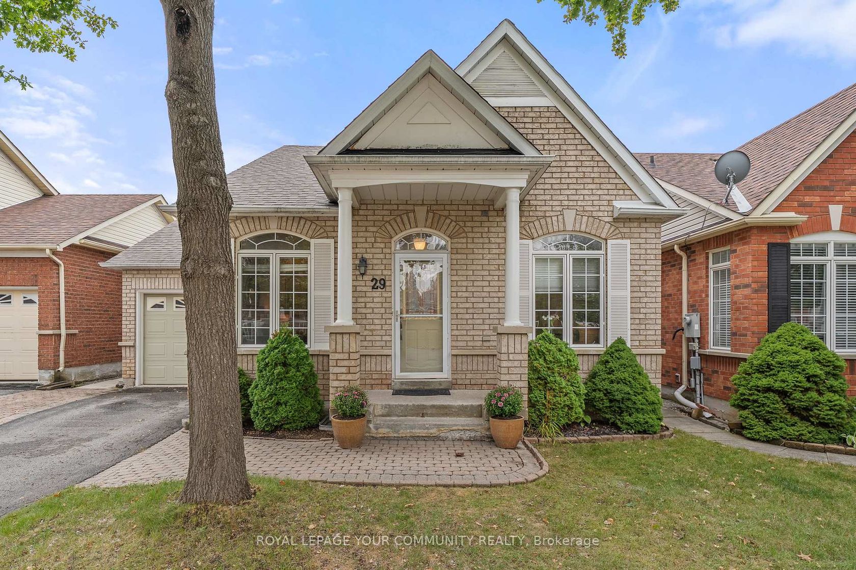 29 Cliveden Place, Berczy, Markham 2