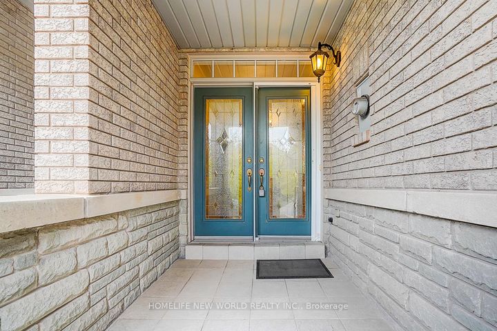 Photo 2 at 2305 WOODFIELD Road, RO River Oaks, Oakville