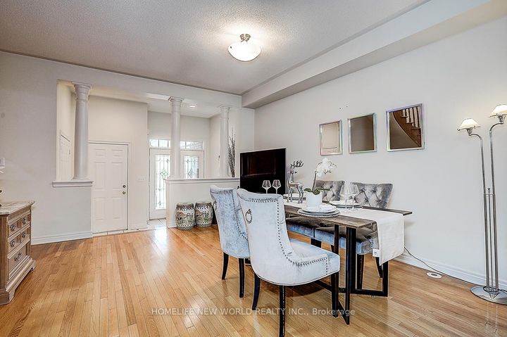 Photo 6 at 2305 WOODFIELD Road, RO River Oaks, Oakville