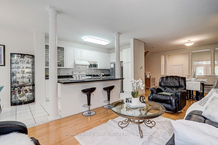 Photo 13 at 2305 WOODFIELD Road, RO River Oaks, Oakville