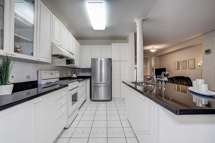Photo 16 at 2305 WOODFIELD Road, RO River Oaks, Oakville