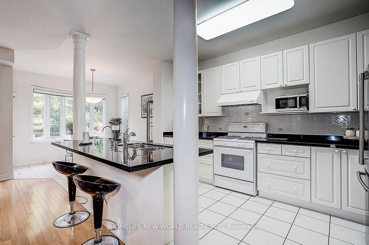Photo 19 at 2305 WOODFIELD Road, RO River Oaks, Oakville