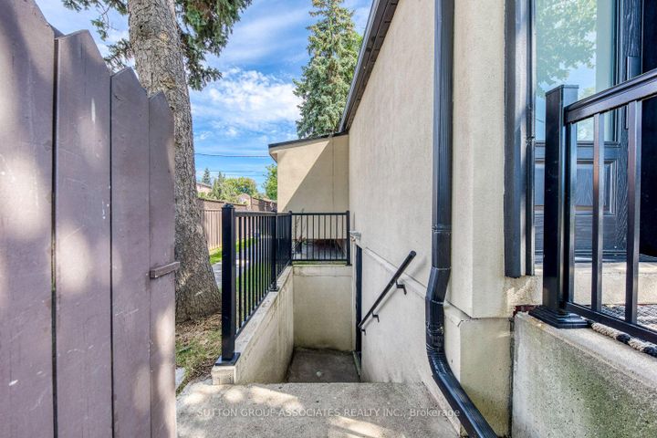 Photo 17 at 359 Harvie Avenue, Fairbank, Toronto
