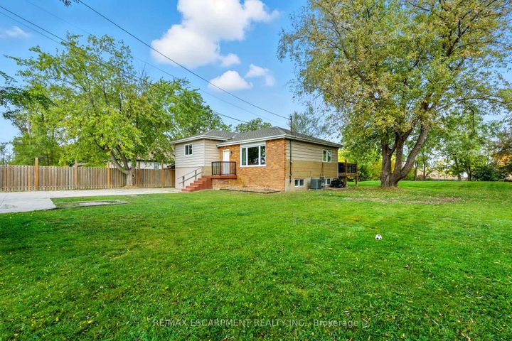 Photo 1 at 293 Regional Rd 20, Rural Stoney Creek, Hamilton