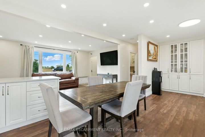 Photo 7 at 293 Regional Rd 20, Rural Stoney Creek, Hamilton