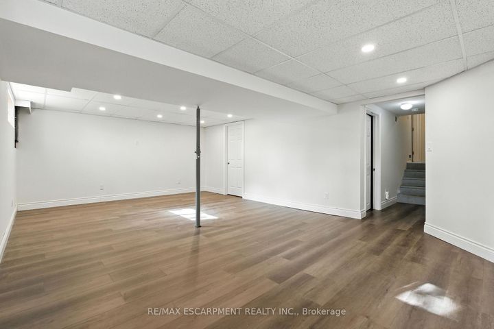 Photo 30 at 293 Regional Rd 20, Rural Stoney Creek, Hamilton