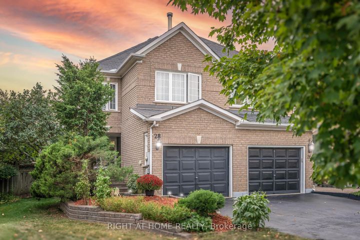Photo 1 at 28 Foxtail Ridge, Armitage, Newmarket