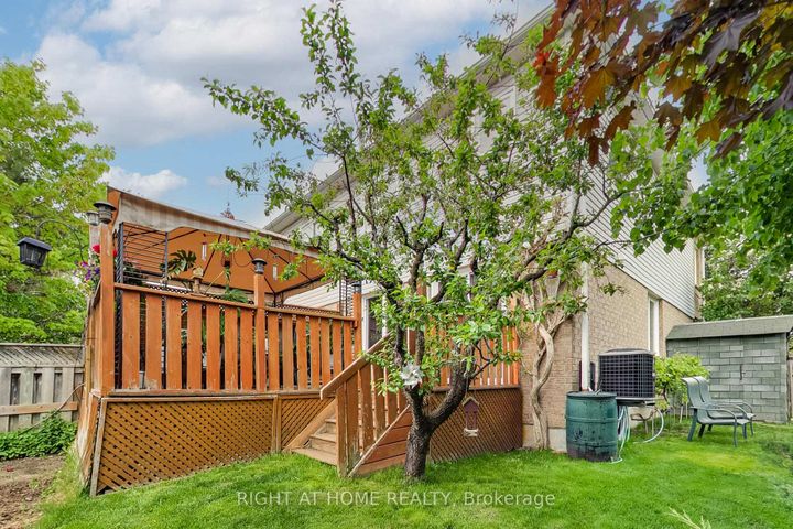 Photo 22 at 28 Foxtail Ridge, Armitage, Newmarket
