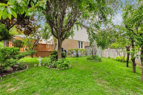 Photo 24 at 28 Foxtail Ridge, Armitage, Newmarket