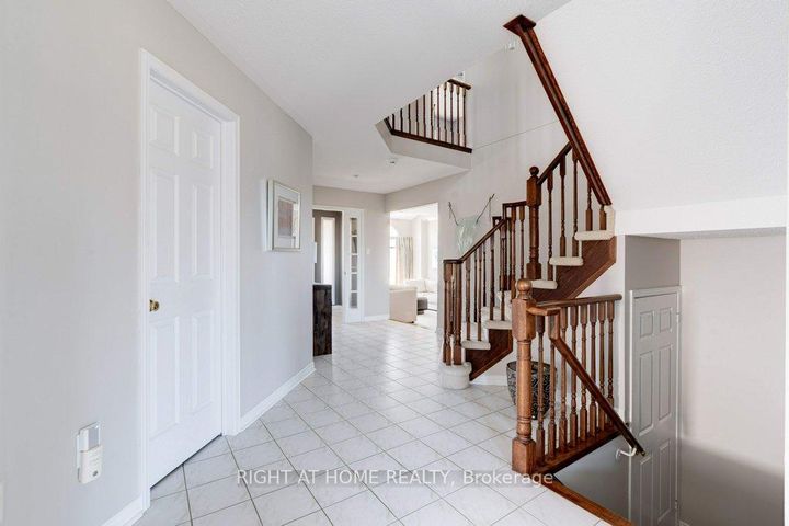 Photo 4 at 2109 Berwick Drive, Rose, Burlington