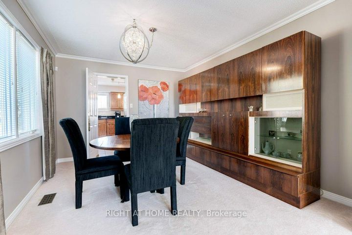 Photo 9 at 2109 Berwick Drive, Rose, Burlington