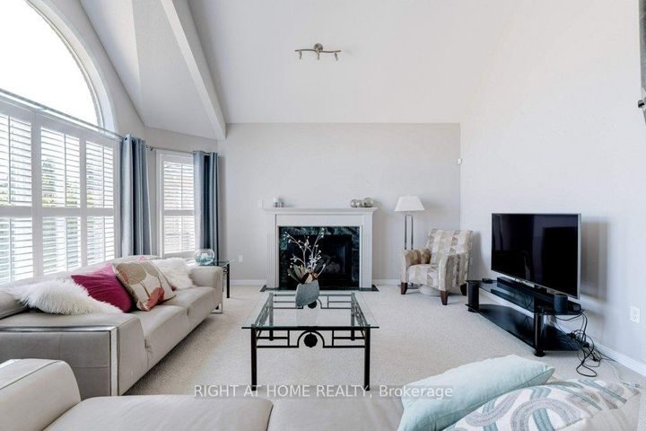 Photo 20 at 2109 Berwick Drive, Rose, Burlington