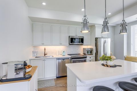 Photo 13 at 18 - 140 Long Branch Avenue, Long Branch, Toronto
