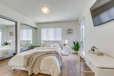 Photo 19 at 18 - 140 Long Branch Avenue, Long Branch, Toronto