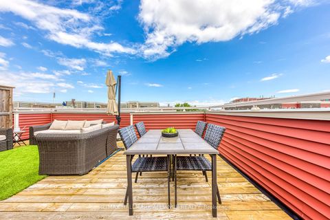 Photo 29 at 18 - 140 Long Branch Avenue, Long Branch, Toronto