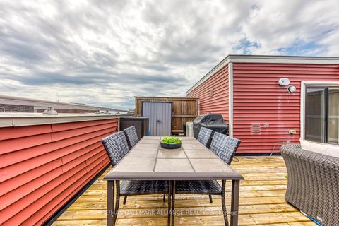 Photo 30 at 18 - 140 Long Branch Avenue, Long Branch, Toronto