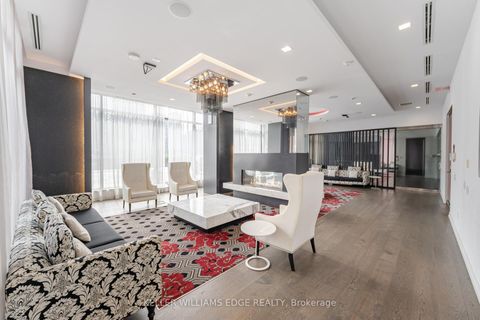 Photo 25 at 821 - 560 Front Street W, Waterfront Communities C1, Toronto