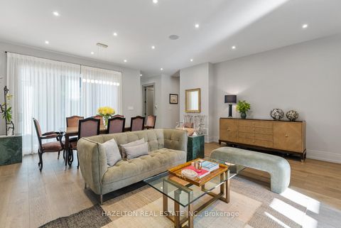 Photo 7 at 35 Worthington Crescent, Swansea, Toronto