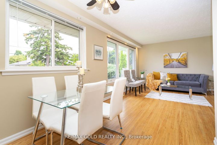 Photo 13 at 36 Alderbury Crescent, Avondale, Brampton